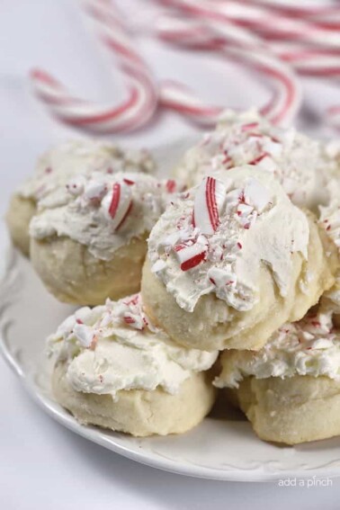 Peppermint Meltaways Cookies Recipe - Peppermint Meltaways Cookies make a festive addition to your holiday cookie platter! They are a Christmas tradition!