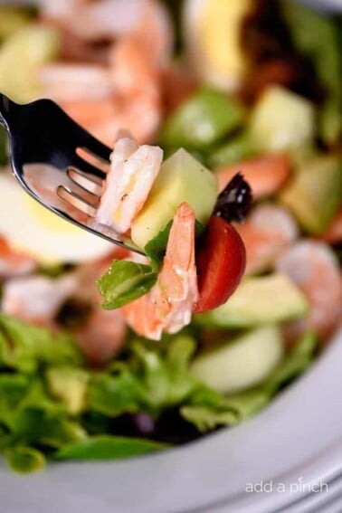 Shrimp Chef Salad Recipe - this salad comes together quickly for an easy meal for lunch or supper! // addapinch.com